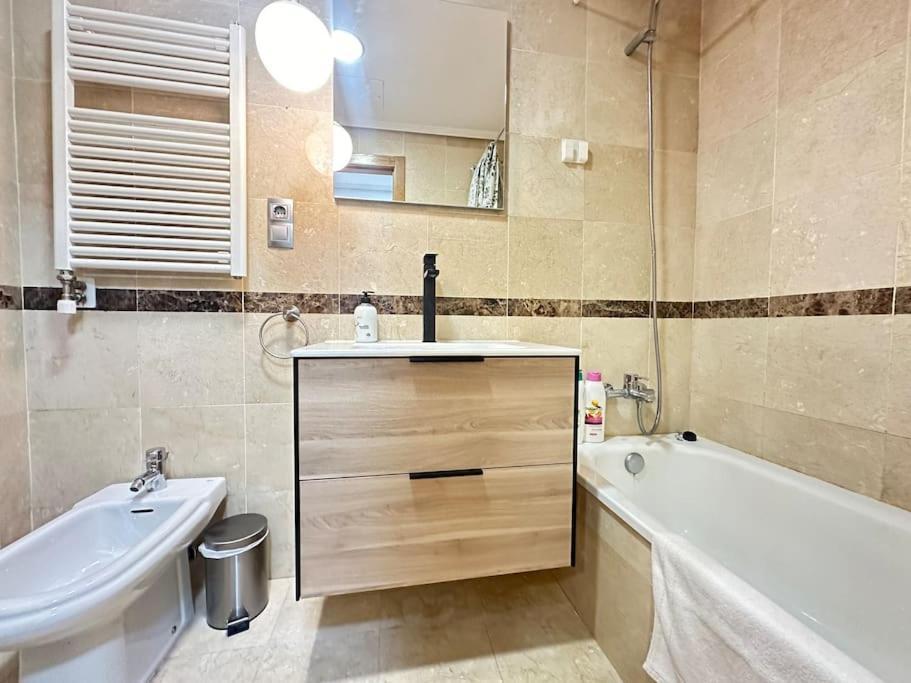 Ybh Suite Alameda วิโก ภายนอก รูปภาพ
